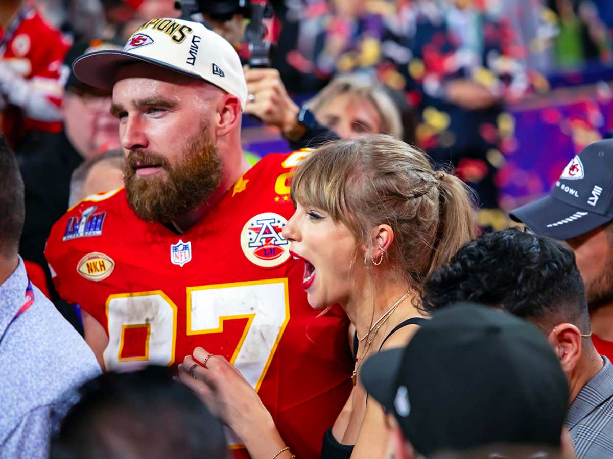 Travis Kelce has 8-Word Response to Taylor Swift's No-Show at Birthday Event  - Athlon Sports