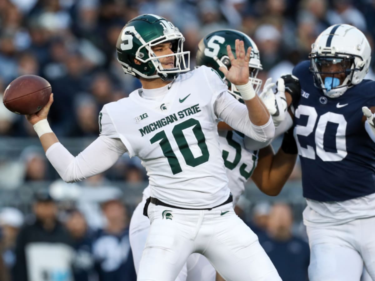 Michigan State's horrendous alternate uniform reminds us of these  monstrosities