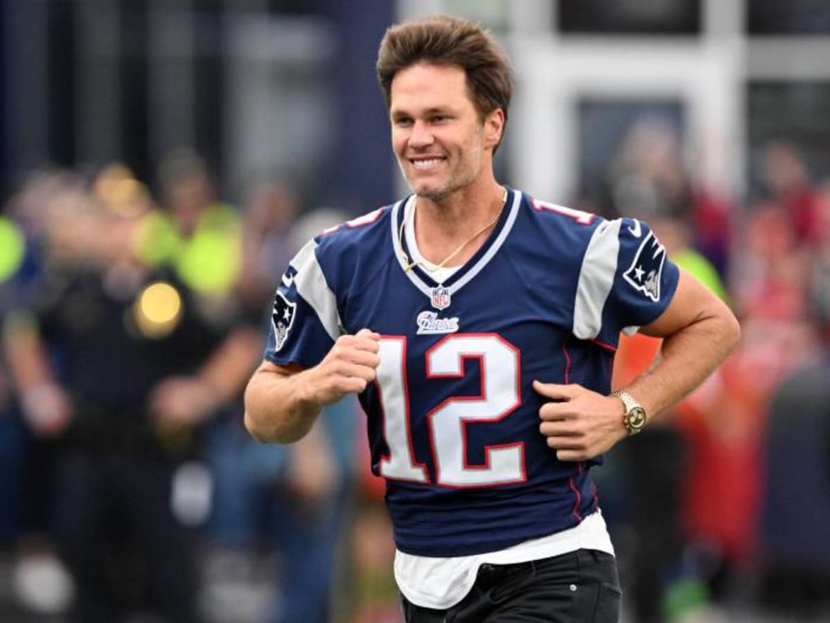 Tom Brady-to-Jets speculation didn't take long (after Aaron Rodgers'  injury) 