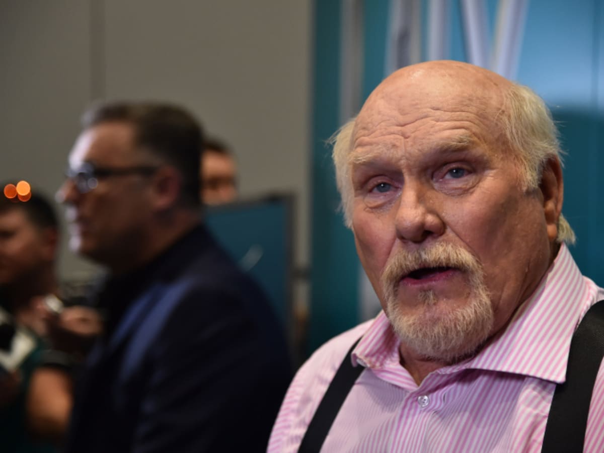 Football stressed Terry Bradshaw for 14 years, but it paid him back over  next 4 decades