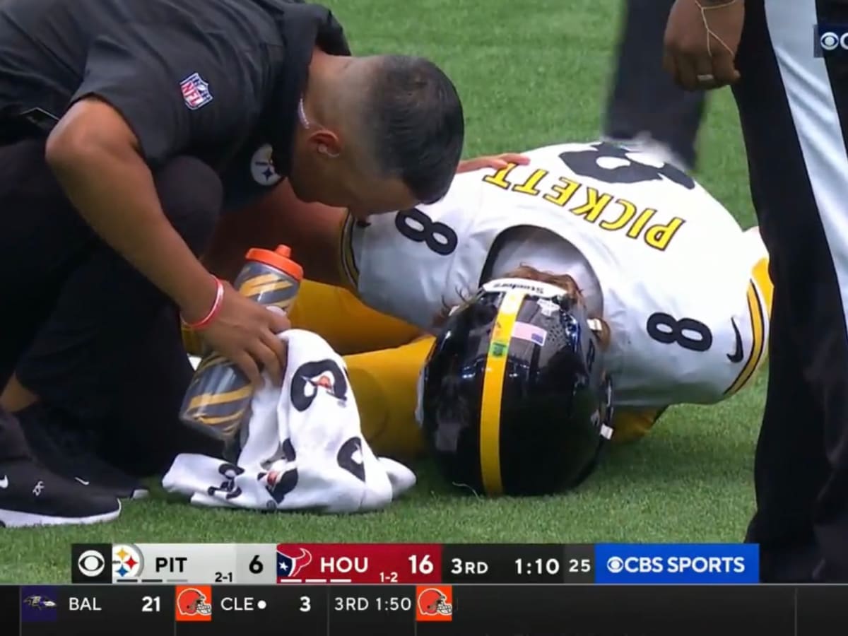 NFL Fans Are Praying For Steelers QB Kenny Pickett - The Spun: What's  Trending In The Sports World Today