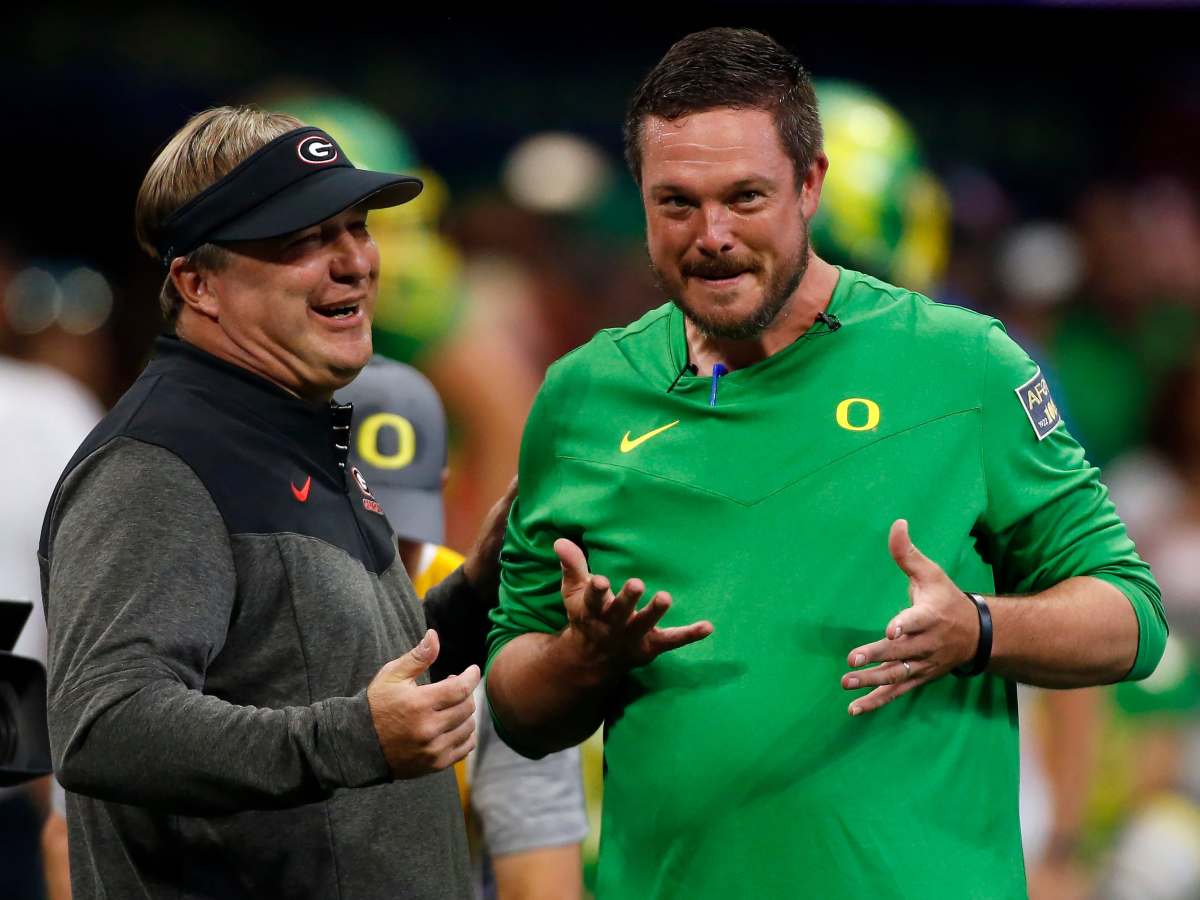 Oregon Coach Dan Lanning Trending After Kenny Dillingham's Brilliant  Coaching Move at Arizona State - Athlon Sports