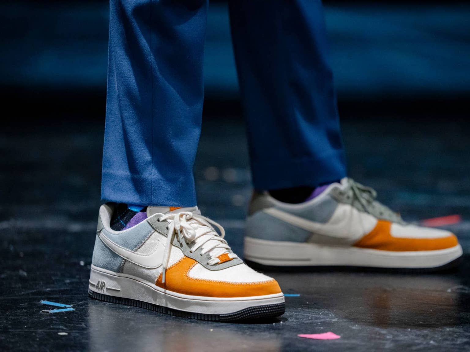 air force 1 07 trainers white cool grey metallic gold