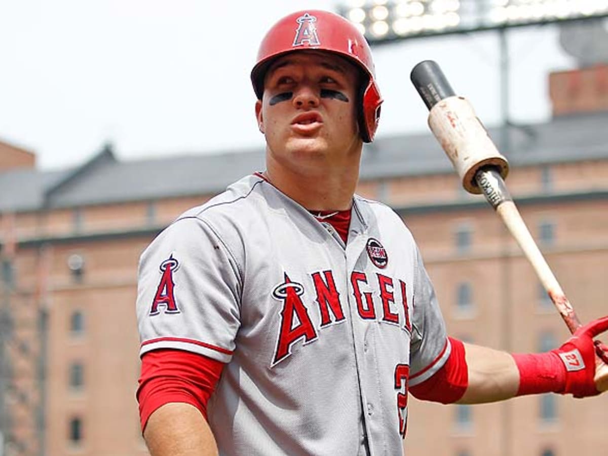 Mike trout spikes 218 shop
