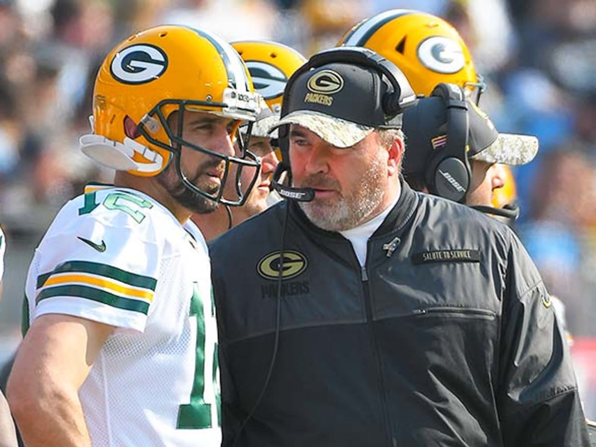 Aaron rodgers hotsell salute to service