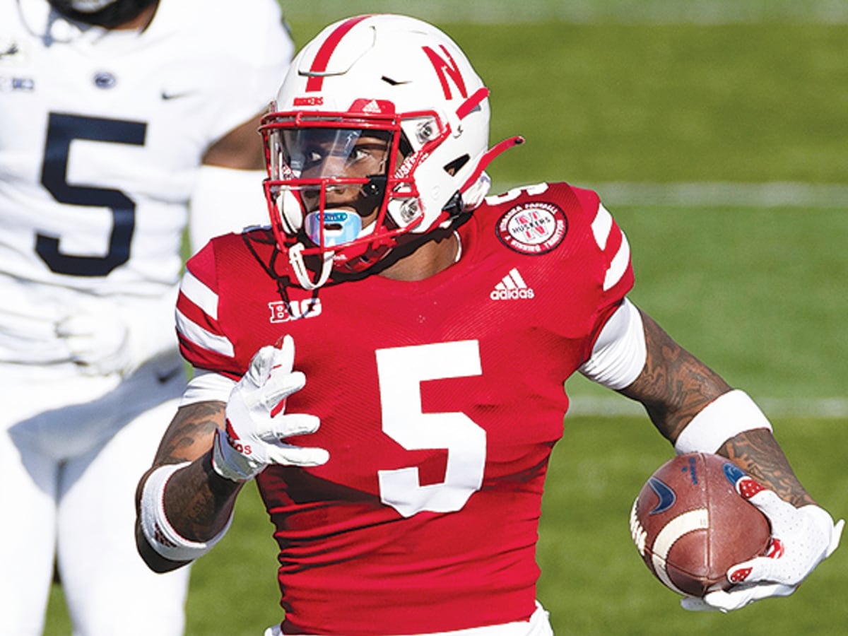 Nebraska cornhuskers deals football players