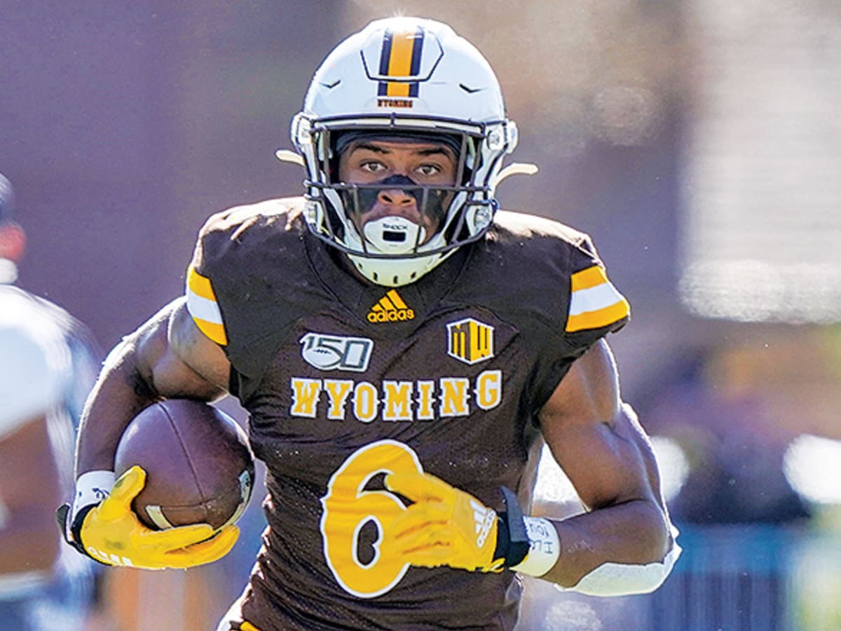 Wyoming cowboys football jersey on sale