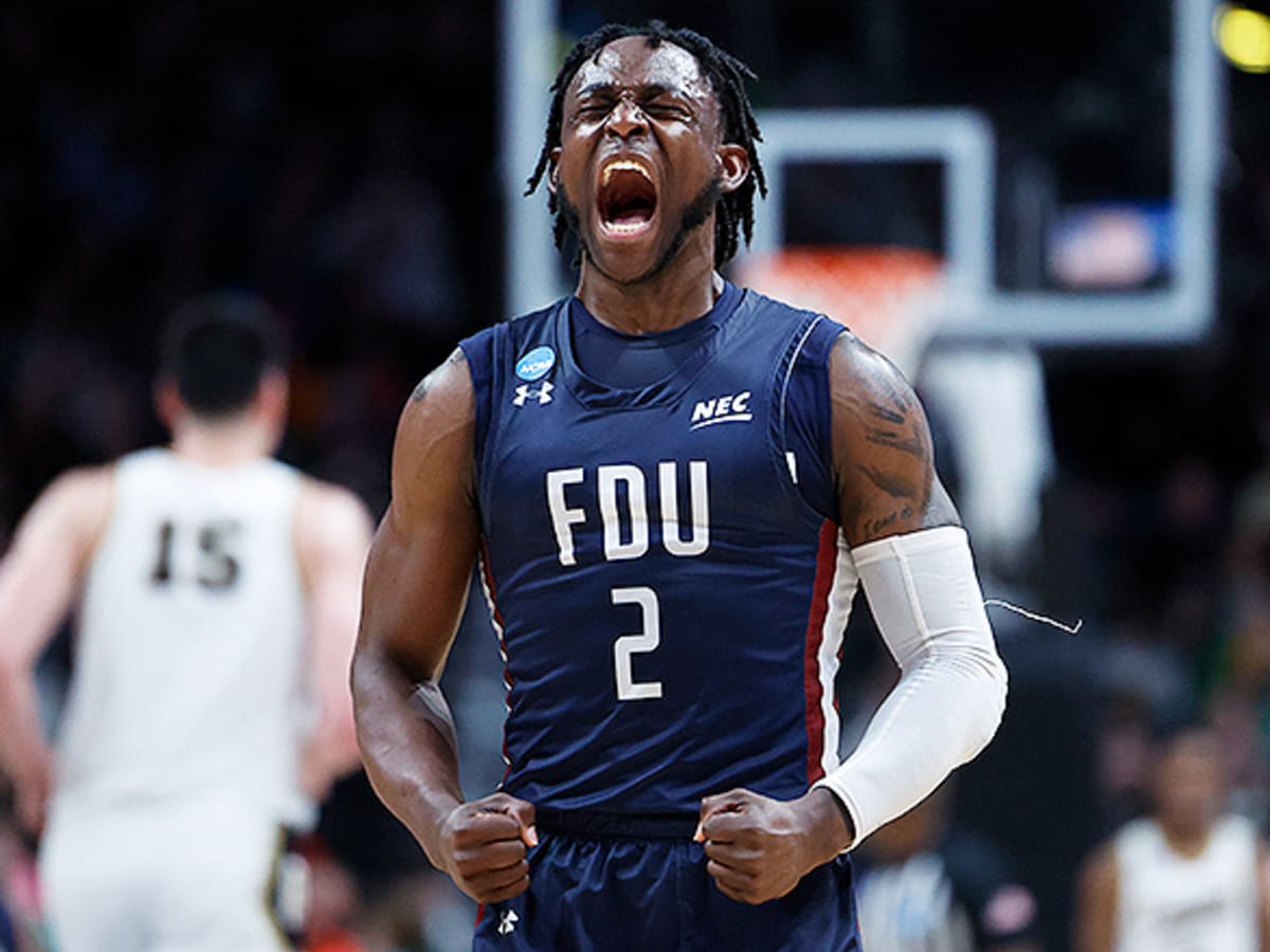 Ncaa championship best sale 2019 gear