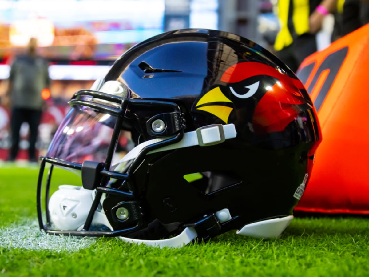 Cardinals are Latest NFL Team to Fail Uniform Redesign