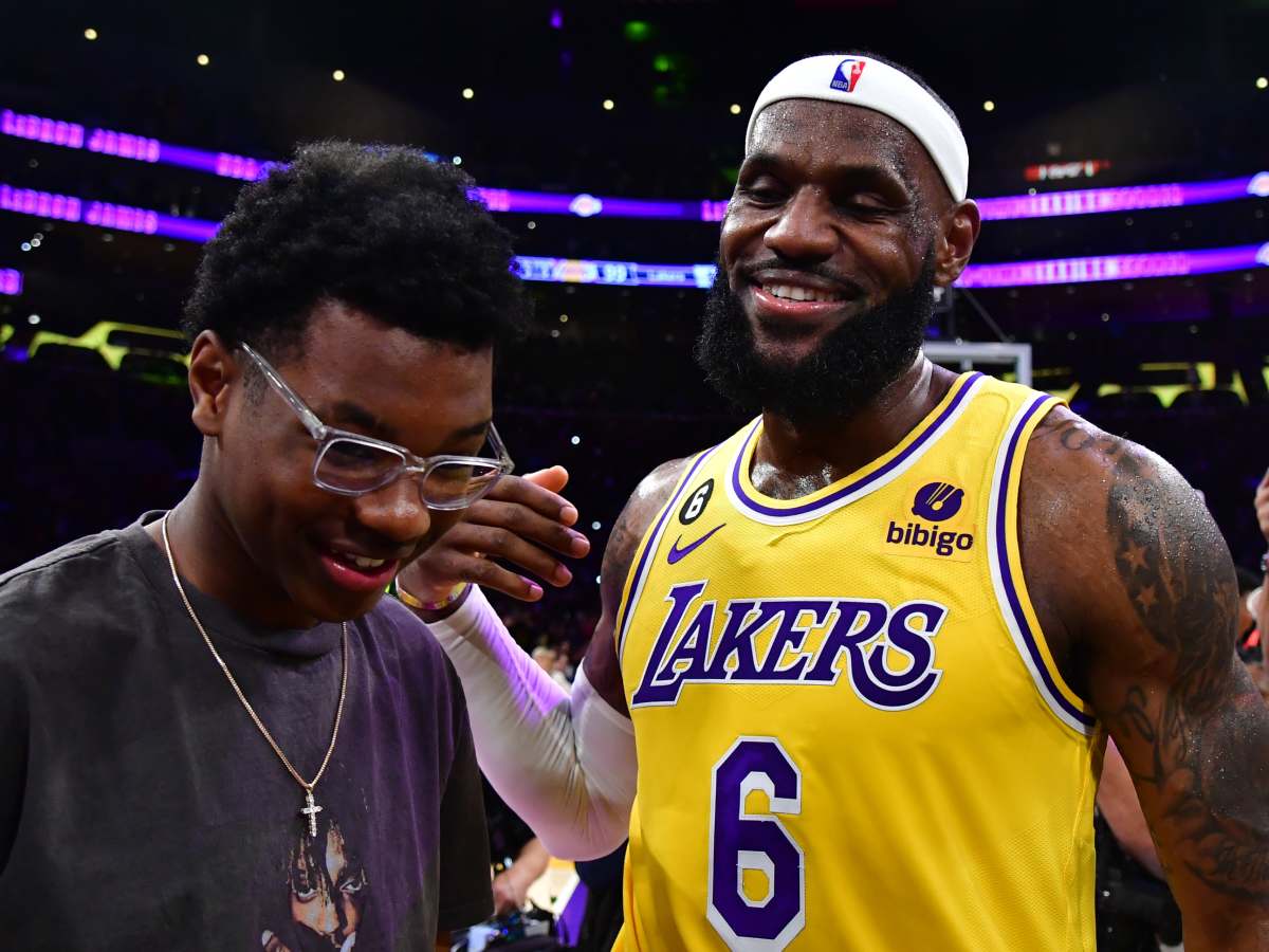 LeBron James Son Bryce James Makes College Basketball Commitment Athlon Sports