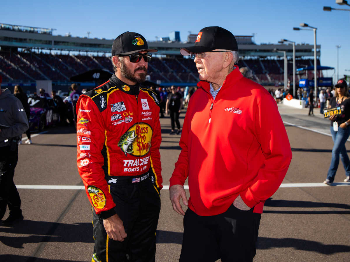 Martin truex jr championship jacket hot sale