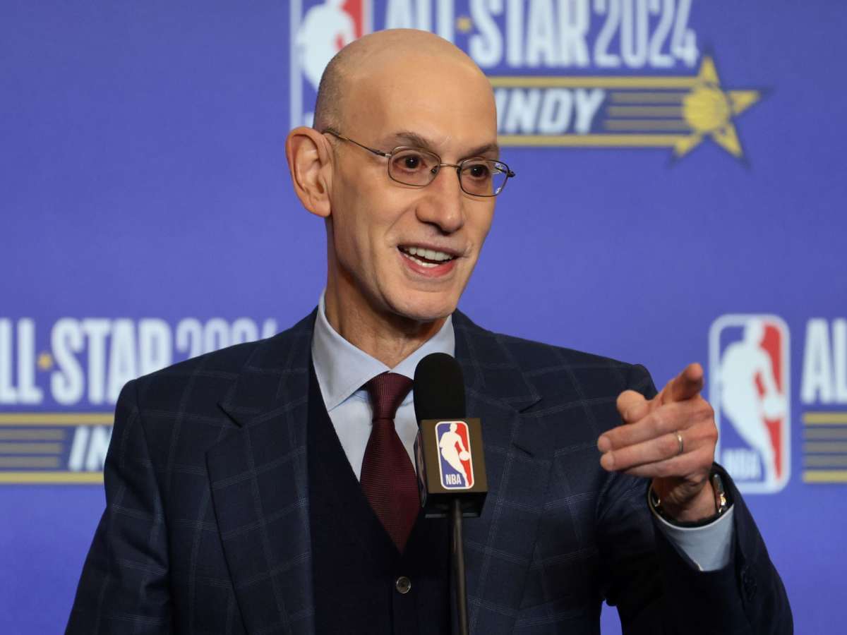 NBA Commissioner Didn t Hesitate Picking Between LeBron James Michael Jordan Athlon Sports