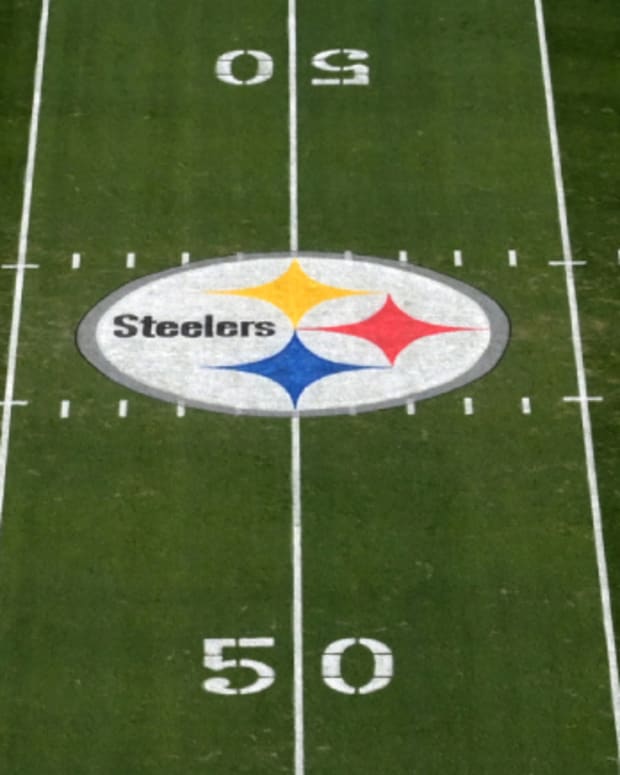 Steelers logo.