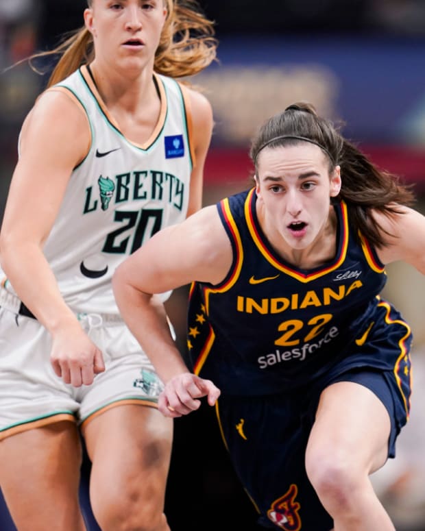 Aliyah Boston Goes Viral After Confrontation With Jonquel Jones In