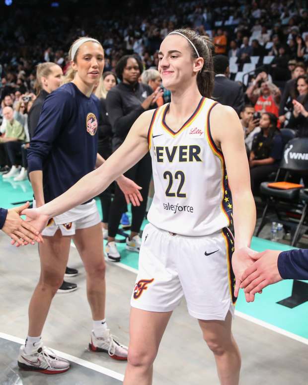 Caitlin Clark's Fast Food Breakfast Order With Indiana Fever is Going Viral  - Athlon Sports