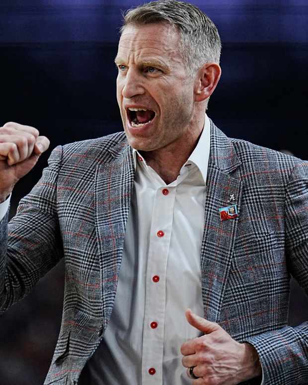 Alabama head coach Nate Oats celebrates a play against Connecticut during the Final Four semifinal game at State Farm Stadium.