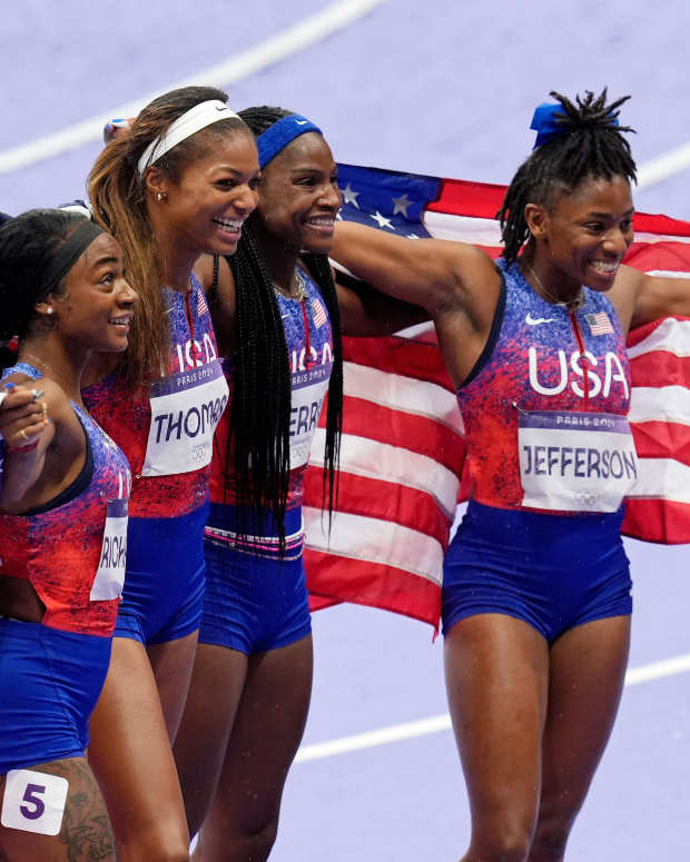 U.S. Sprinter Gabby Thomas Shares ThreeWord Reaction to Winning Gold