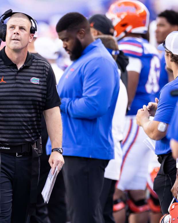 Florida Gators head coach Billy Napier