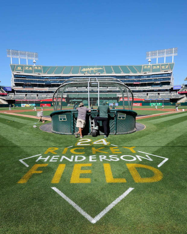 Could the Toronto Blue Jays Go After This Bat From the Oakland A's