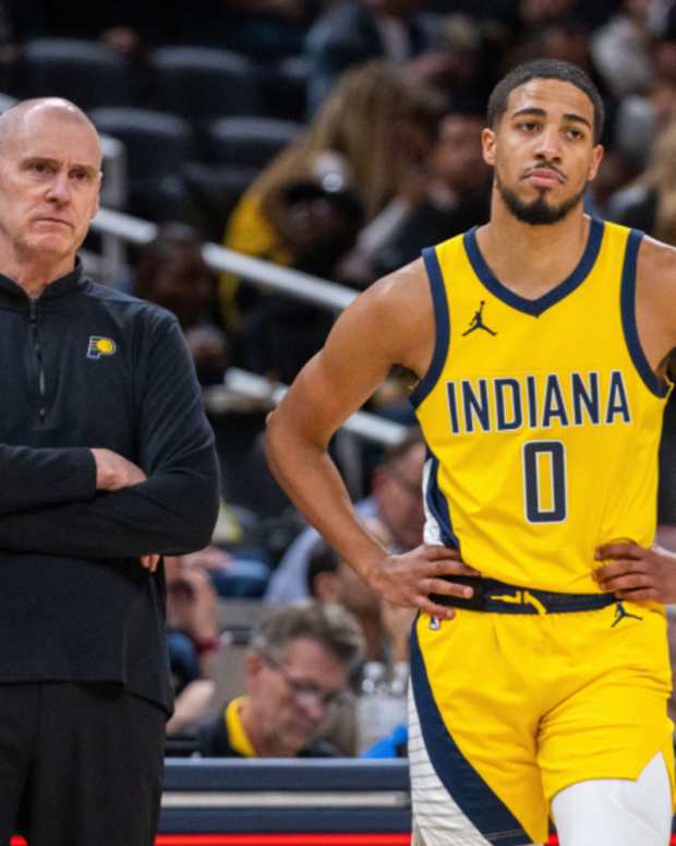 Tyrese Haliburton of the Pacers with head coach Rick Carlisle