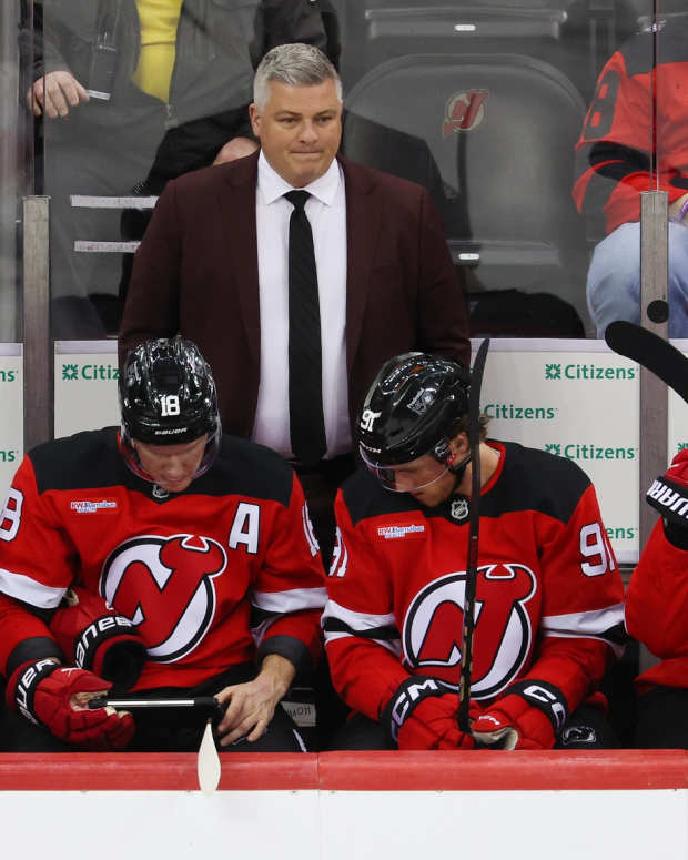 New Jersey Devils head coach Sheldon Keefe against the Edmonton Oilers during the third period at Prudential Center. 