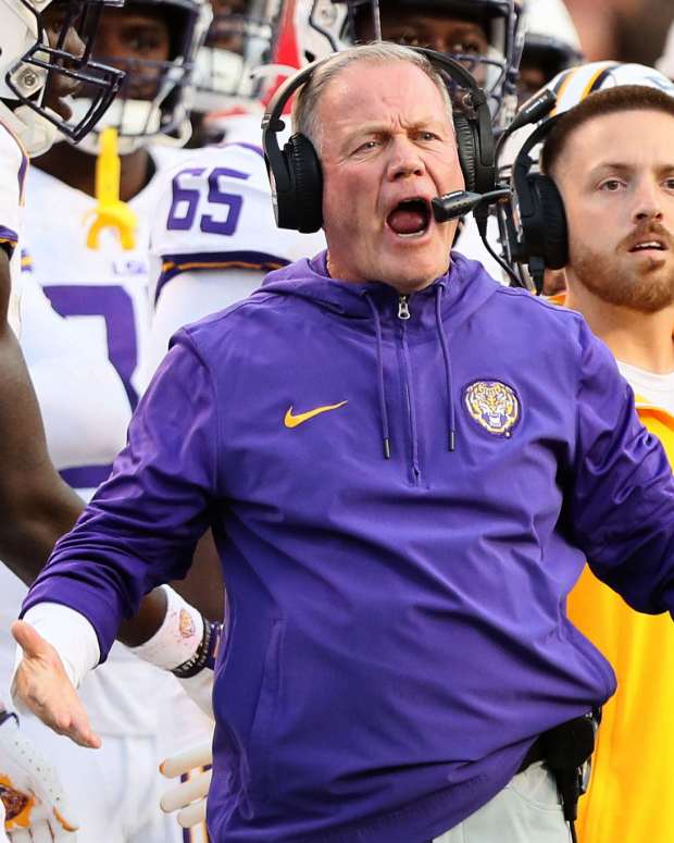 LSU Tigers head coach Brian Kelly