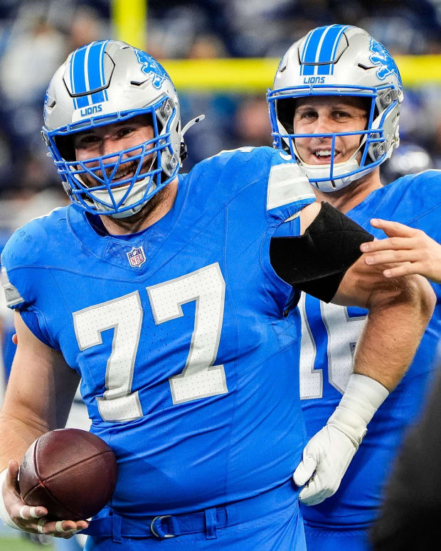 Lions' Hank Fraley Makes Clear Statement on Likely Frank Ragnow Replacement  - Athlon Sports