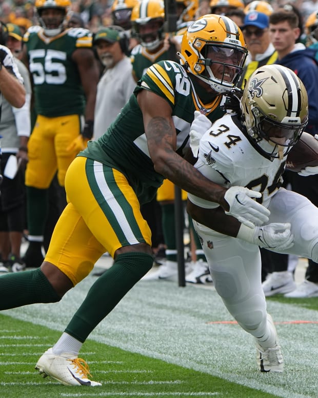 Browns Add Super Bowl-Winning QB Amid Deshaun Watson Uncertainty - Athlon  Sports