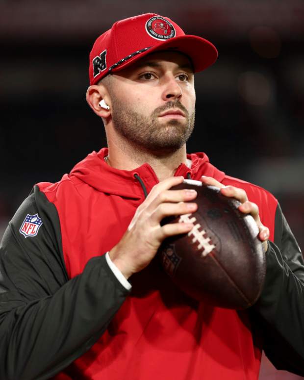 TAMPA, FLORIDA - JANUARY 12: Baker Mayfield #6 of the Tampa Bay Buccaneers warms up prior to an NFL football wild card playoff game against the Washington Commanders at Raymond James Stadium on January 12, 2025 in Tampa, Florida. (Photo by Kevin Sabitus/Getty Images)Kevin Sabitus/Getty Images