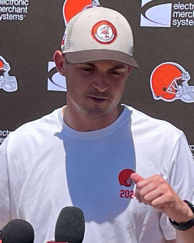 Cleveland Browns pass game specialist and tight ends coach Tommy Rees addresses media June 13 during mandatory minicamp at team headquarters in Berea, Ohio.  