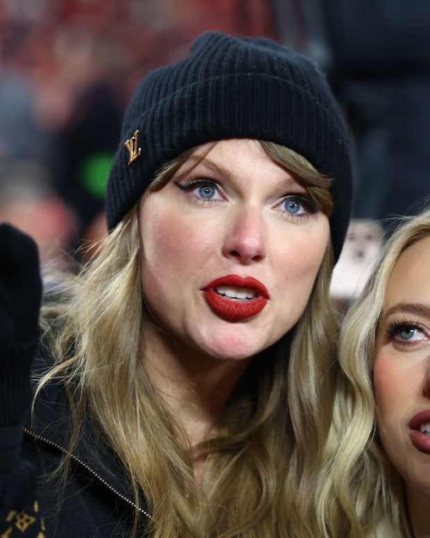 Taylor Swift and Brittany Mahomes at Arrowhead Stadium.