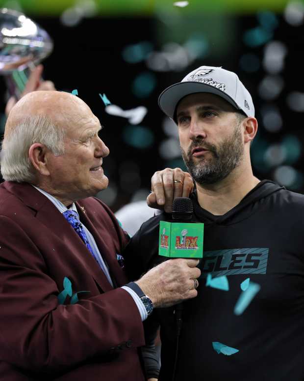 Feb 9, 2025; New Orleans, LA, USA; Fox NFL Sunday co-host Terry Bradshaw interviews Philadelphia Eagles head coach Nick Sirianni after winning against Kansas City Chiefs in Super Bowl LIX at Caesars Superdome. Mandatory Credit: Geoff Burke-Imagn Images 