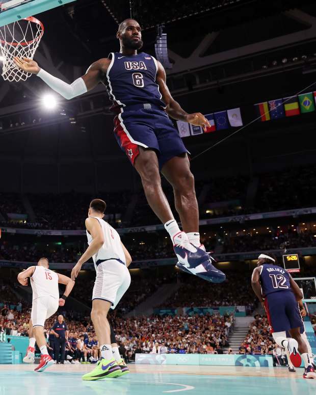Latest basketball sneakers cheap