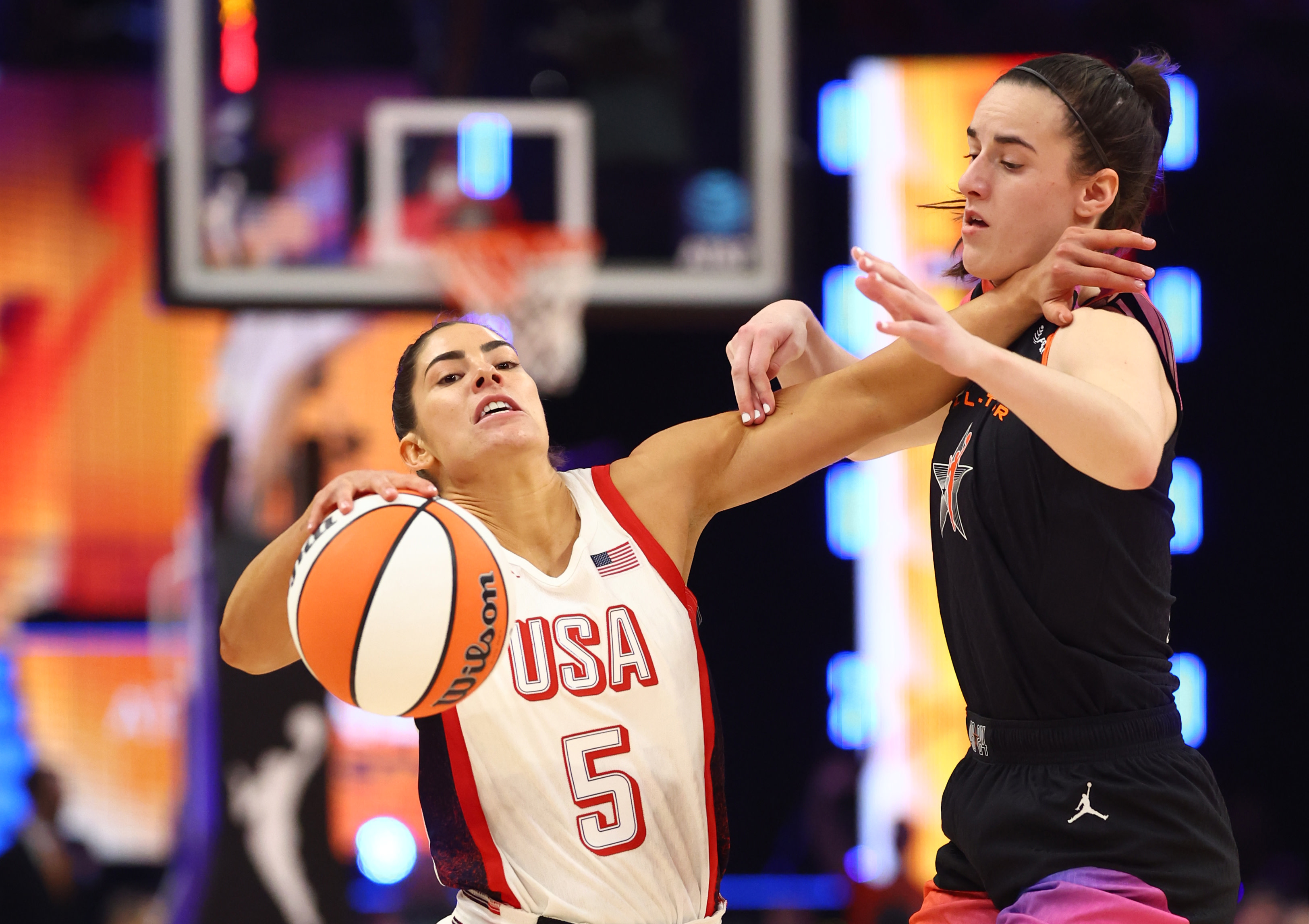 Kelsey Plum Finally Addresses Controversial Caitlin Clark Incident - Athlon  Sports