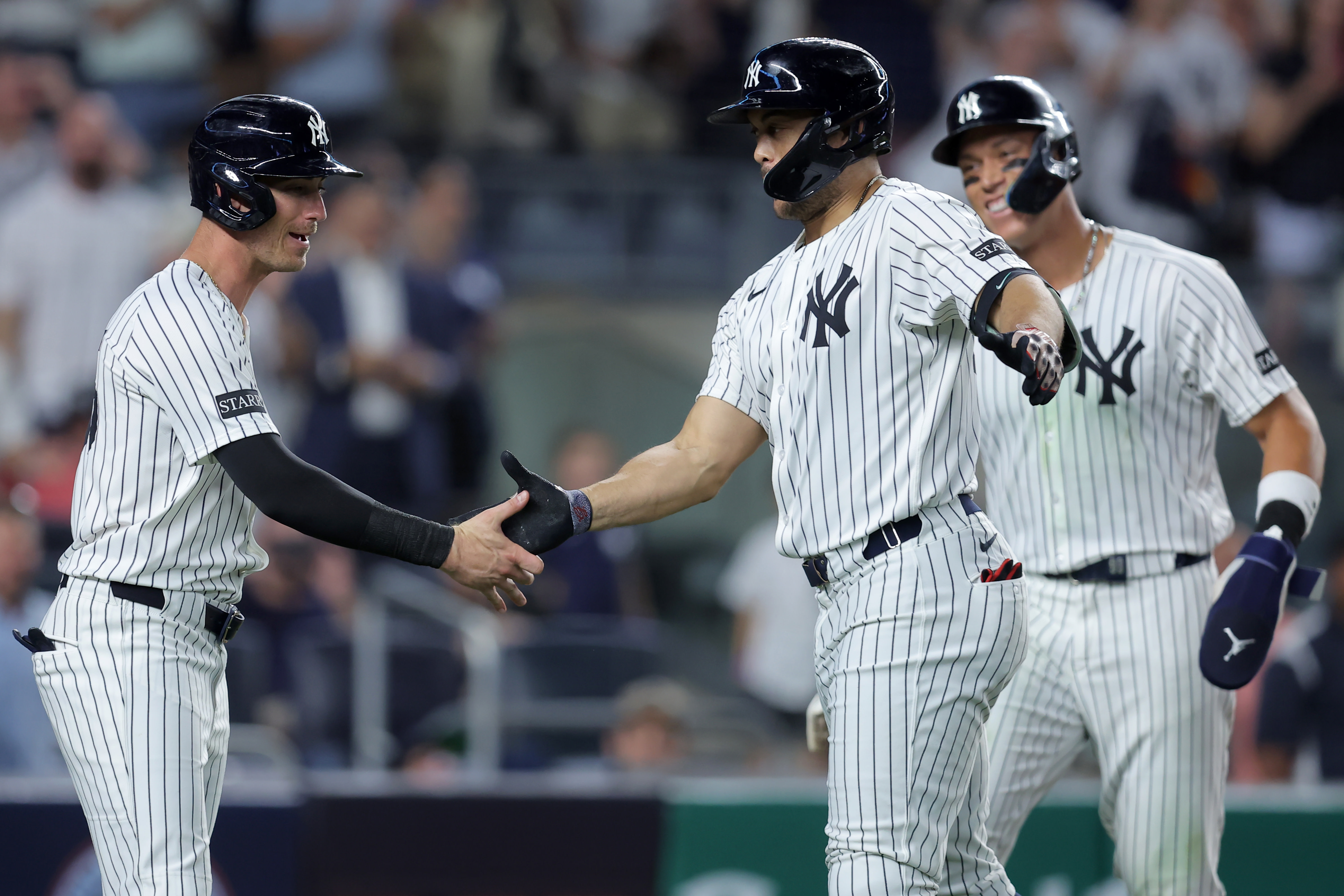 Cody Bellinger, Giancarlo Stanton News Surfaces After Removal From Yankees  Lineup - Athlon Sports