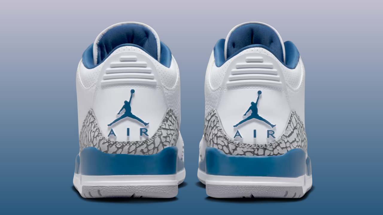 blue 3s coming out