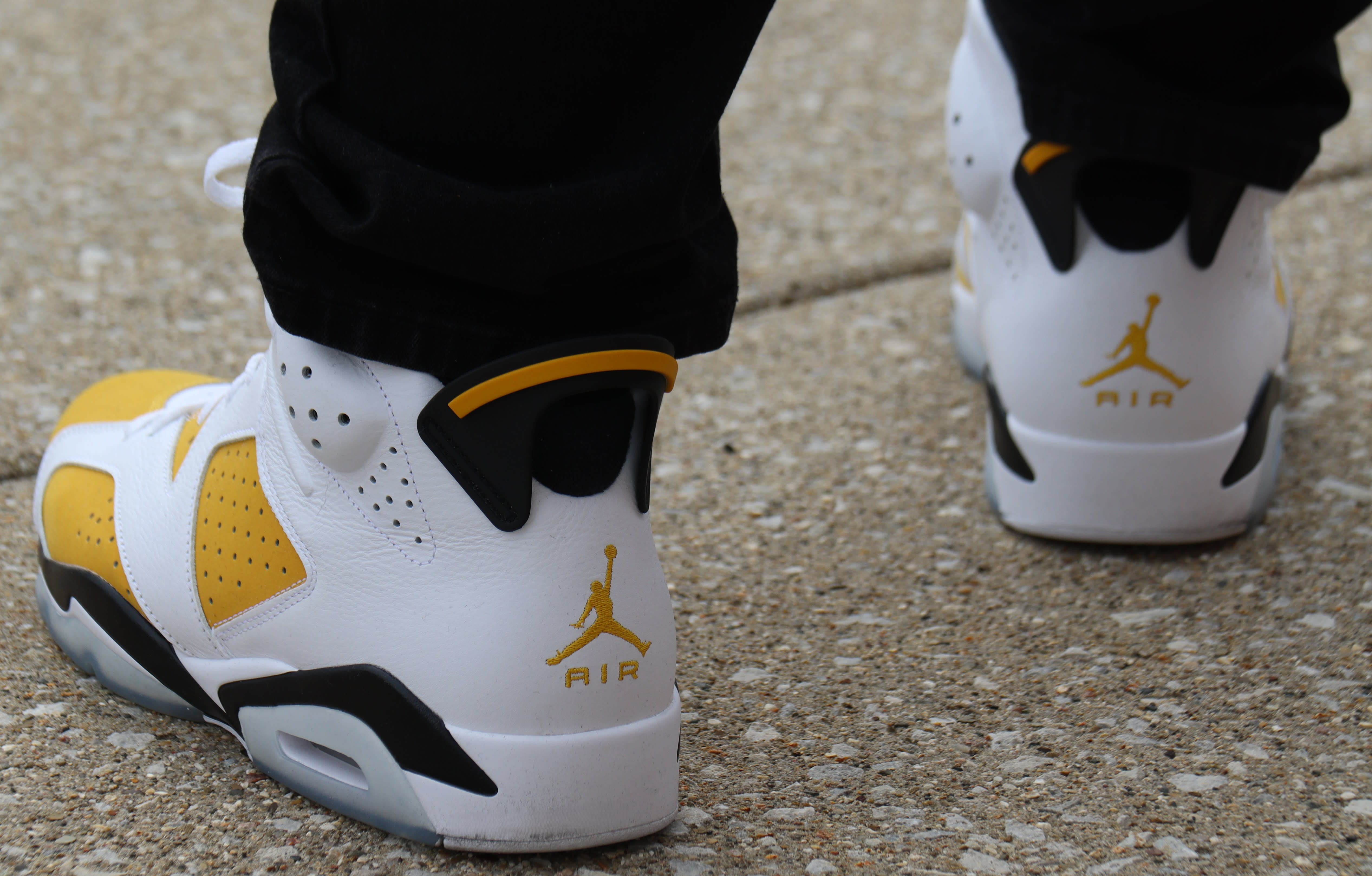 tour yellow jordan 6
