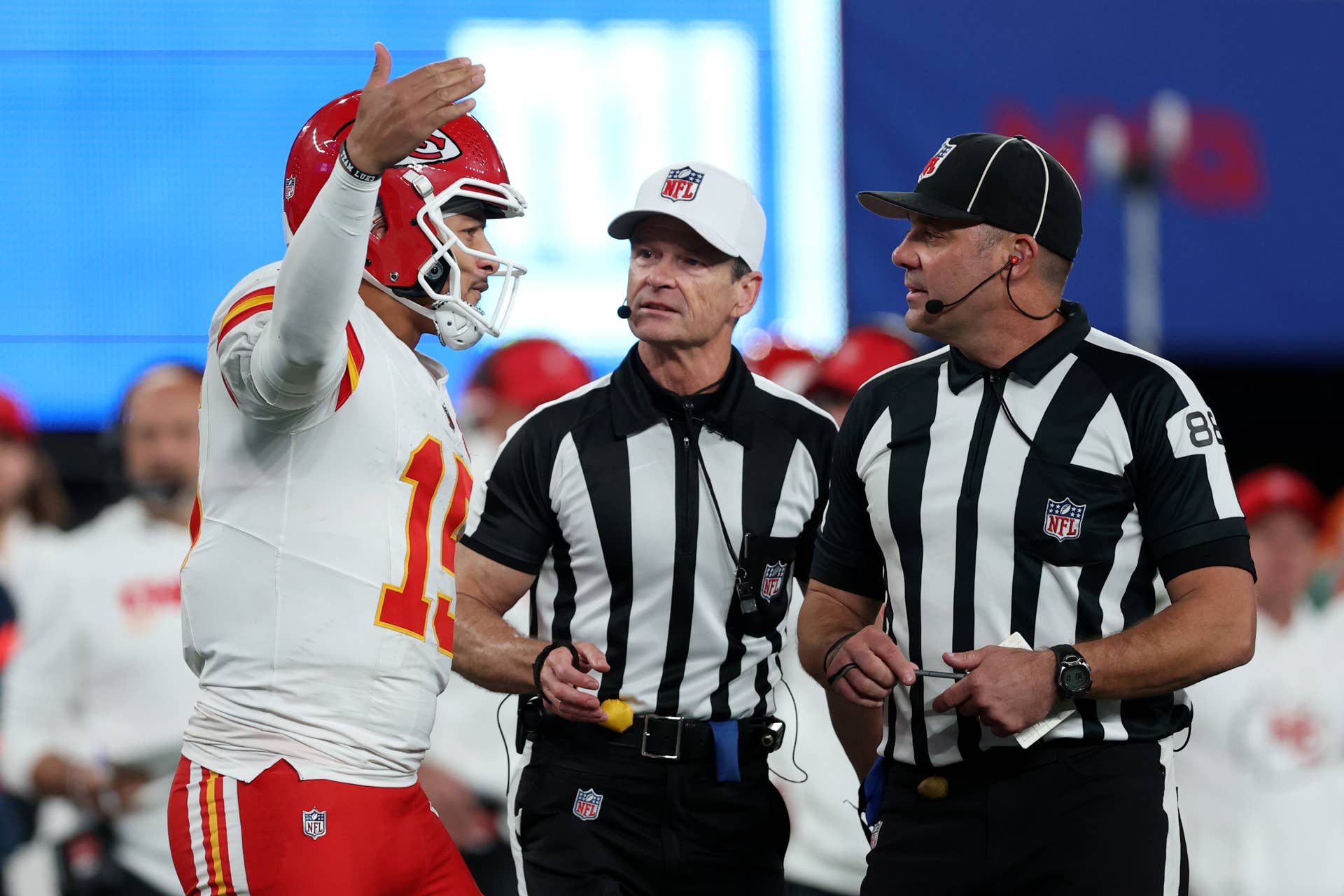 Troy Aikman Suggests Patrick Mahomes Gets Extra Protection From NFL Officials - Athlon Sports