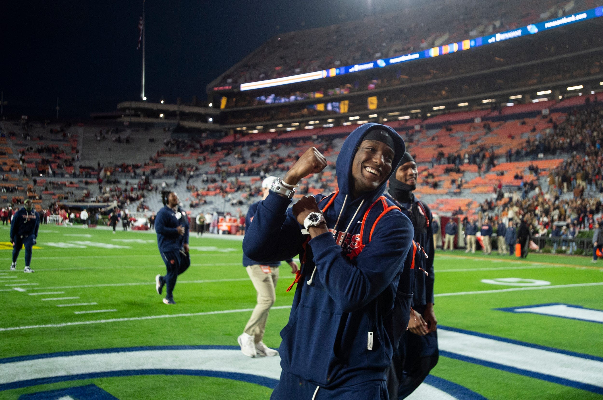 Former 5-Star WR Enters College Football Transfer Portal - Athlon