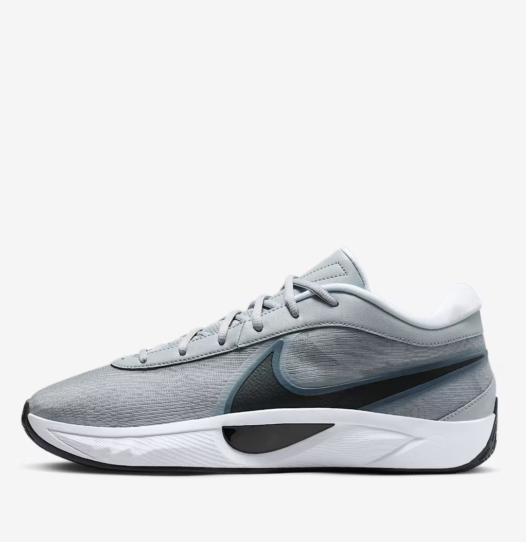 giannis sneaker deal