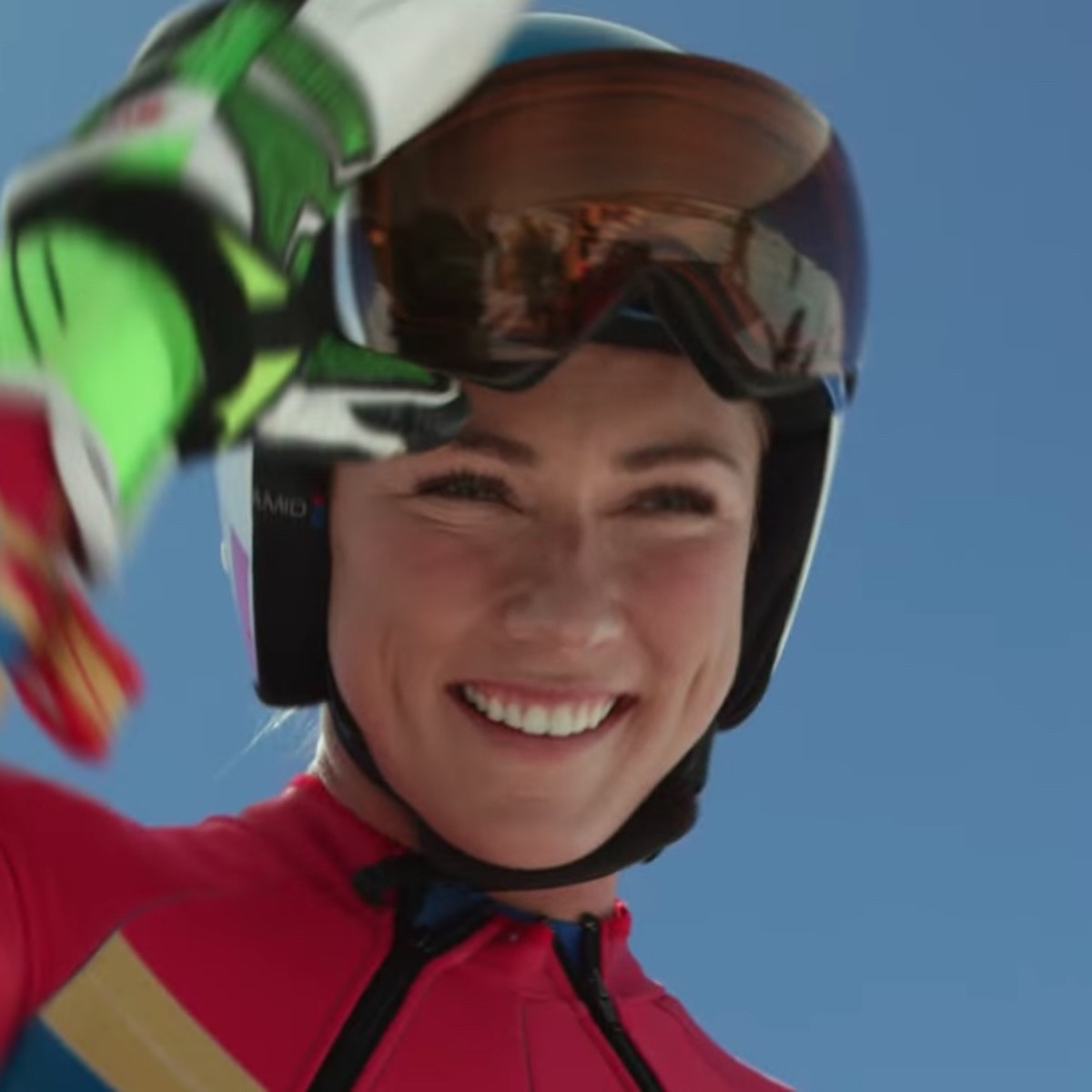 【値下げ】Mikaela Shiffrin スキーヘルメット M Mikaela Shiffrin intends to return to skiing, not retire 