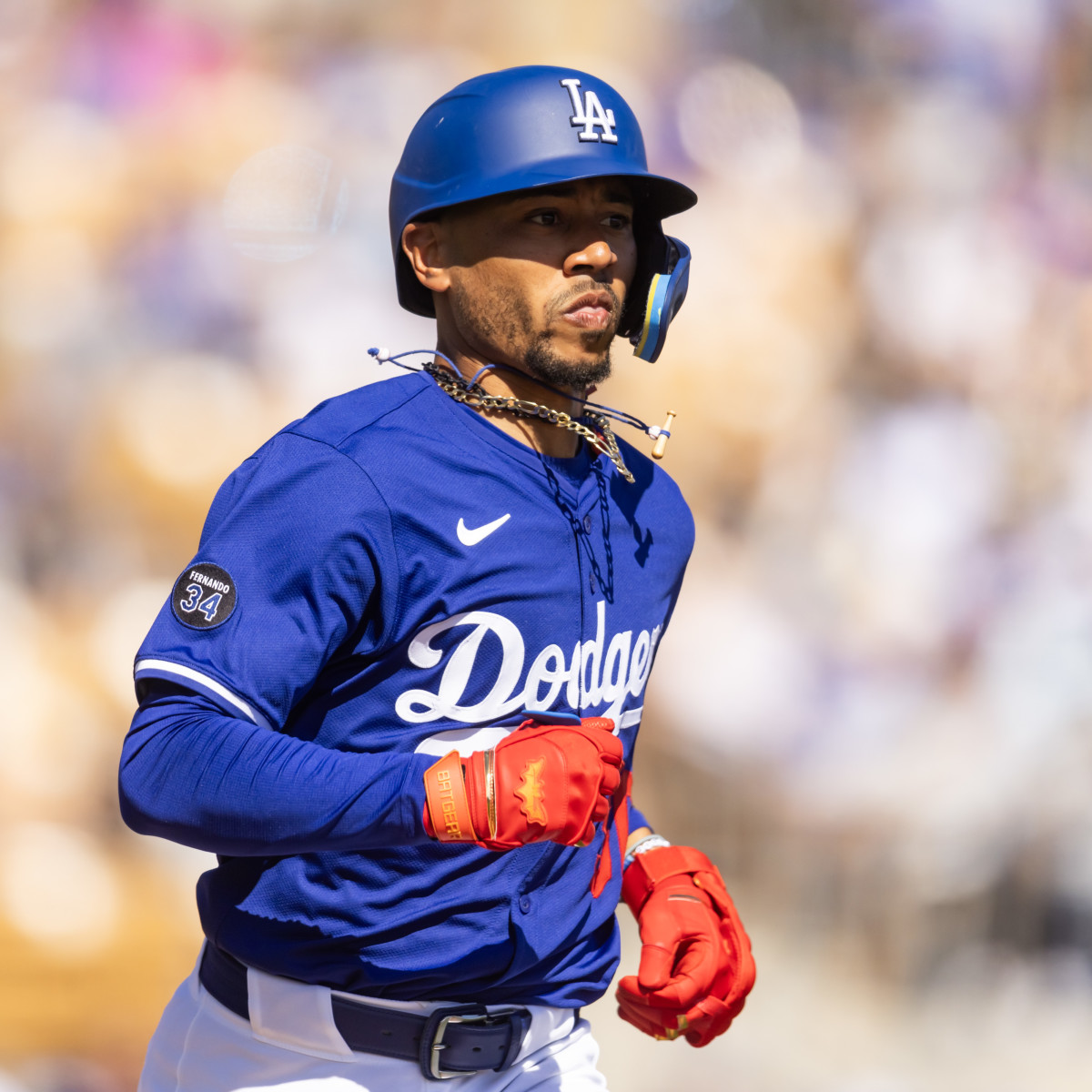 ムーキー ベッツ ボブルヘッド チーム MOOKIE BETTS 20 eqE1 ムーキー ベッツ ボブルヘッド チーム MOOKIE BETTS 20 eqE1