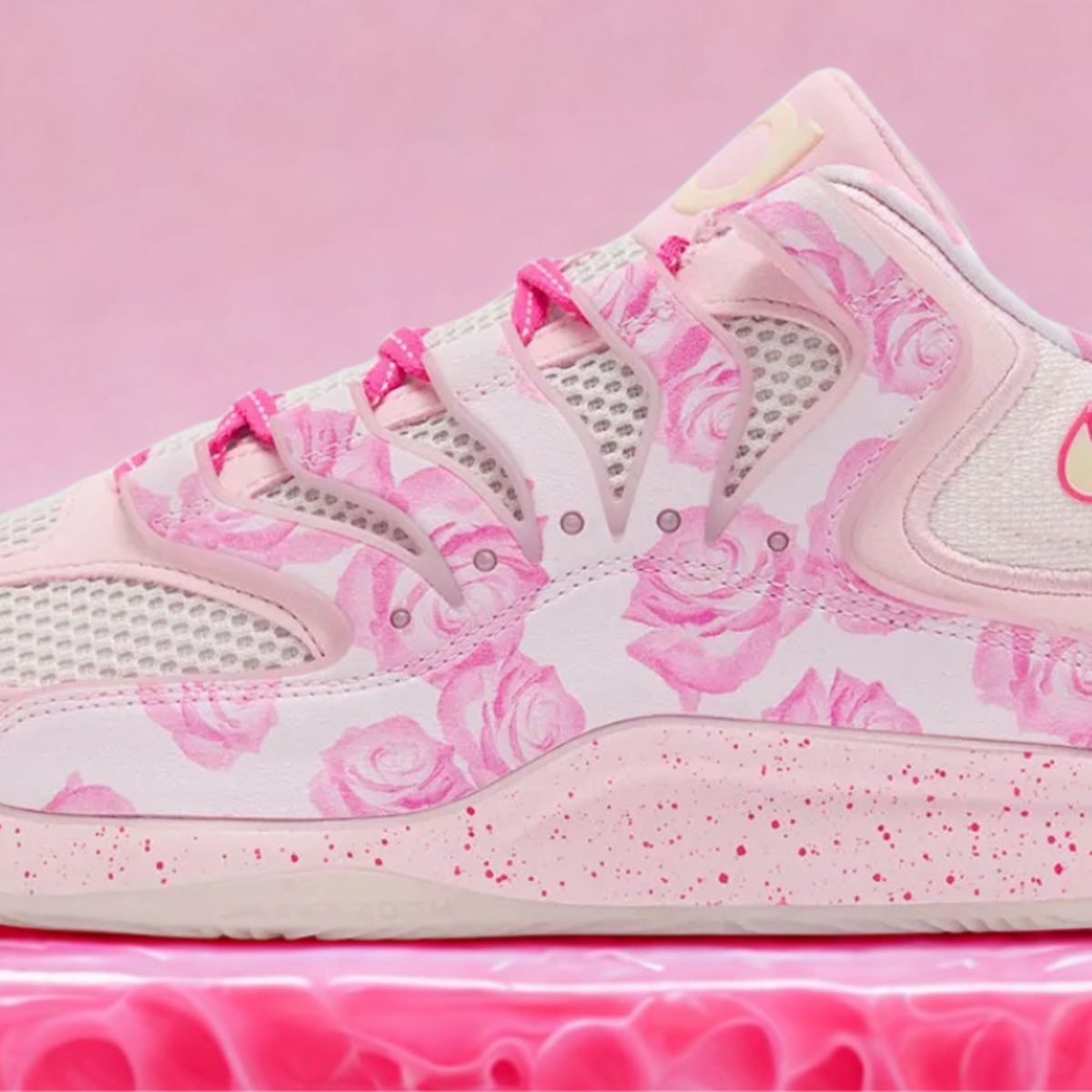 Kevin Durant's Personal Tribute, Turned Global Favorite: KD 18