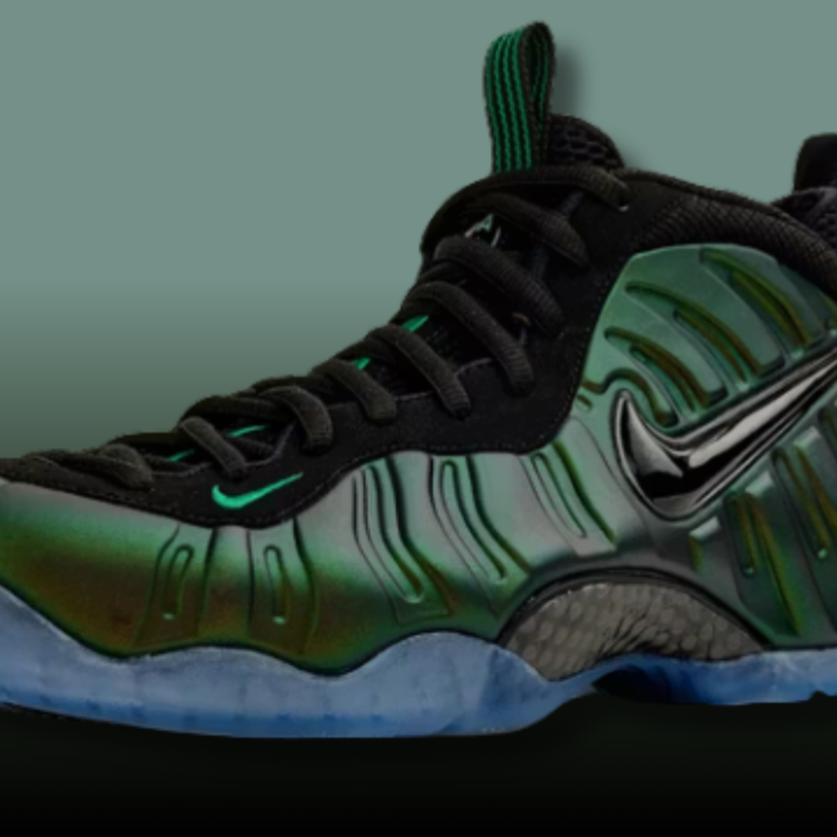 Nike Air Foamposite Pro 'Pine Green' is a Killer Last-Minute