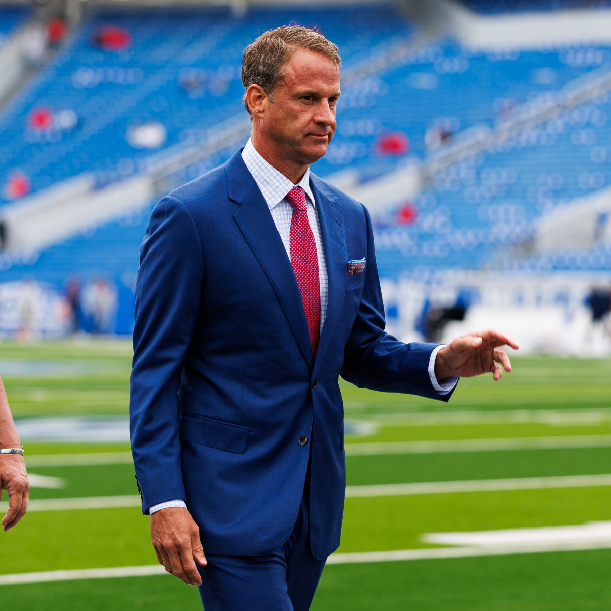 $91 Million News Emerges After Lane Kiffin's LSU Decision - Athlon Sports