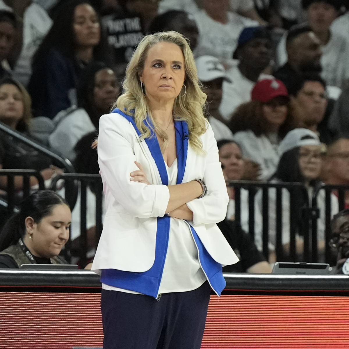 Aces Coach Becky Hammon Has Strong Words About Indiana Fever Star After  Loss - Athlon Sports