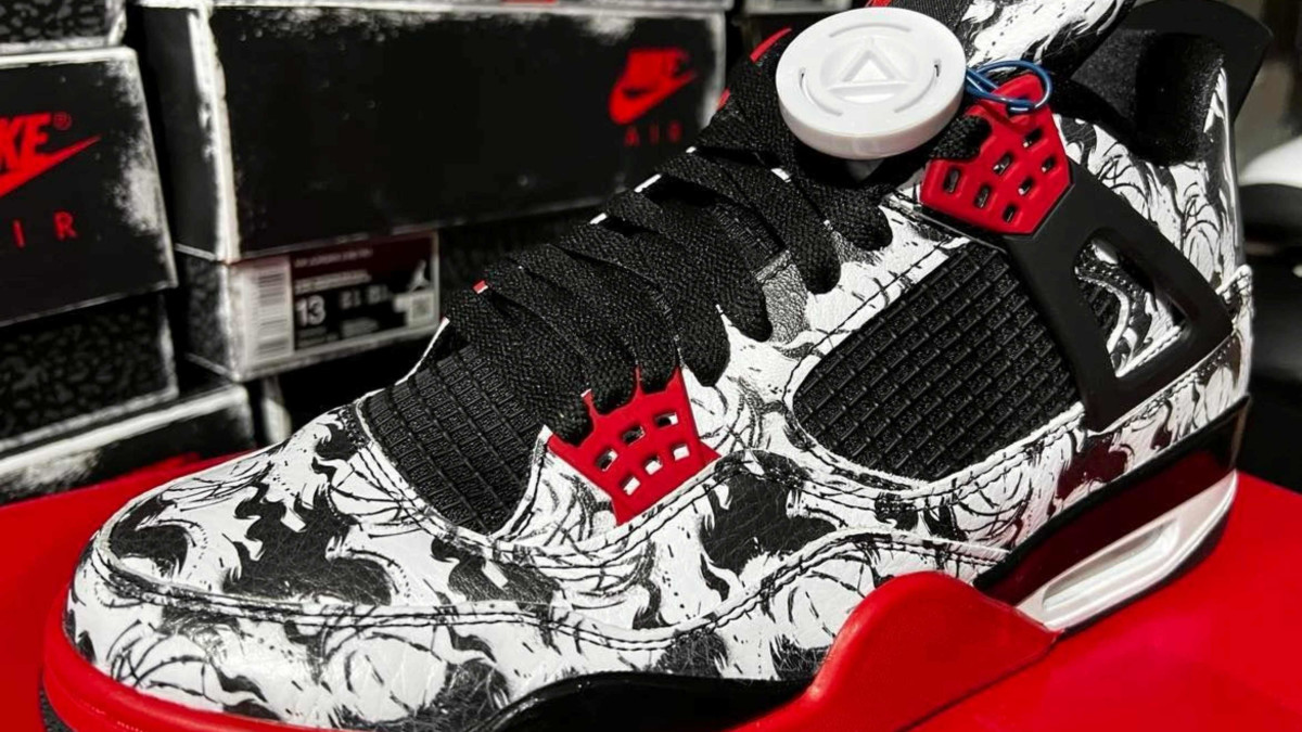 ★NIKE★大人気★AIR JORDAN MVP 92★追跡可 28f33ab12ac8b26d6c6b0a6e63b512