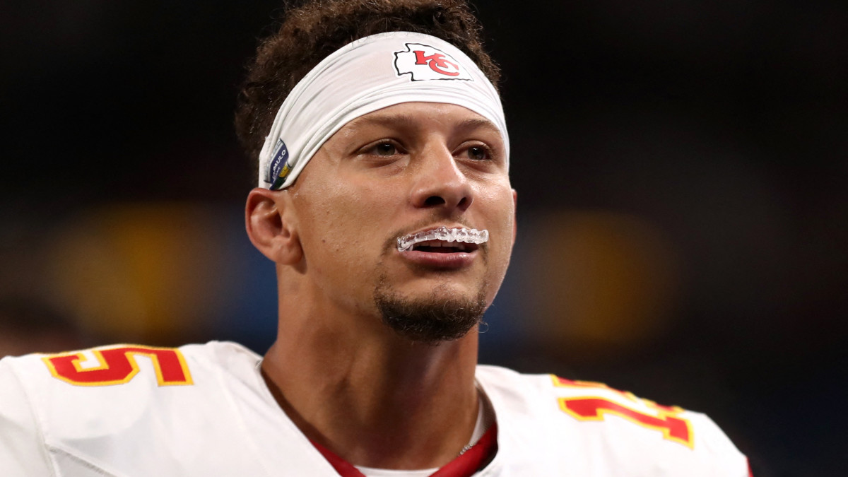 Patrick Mahomes Off-Field Update Surfaces on Monday - Athlon Sports