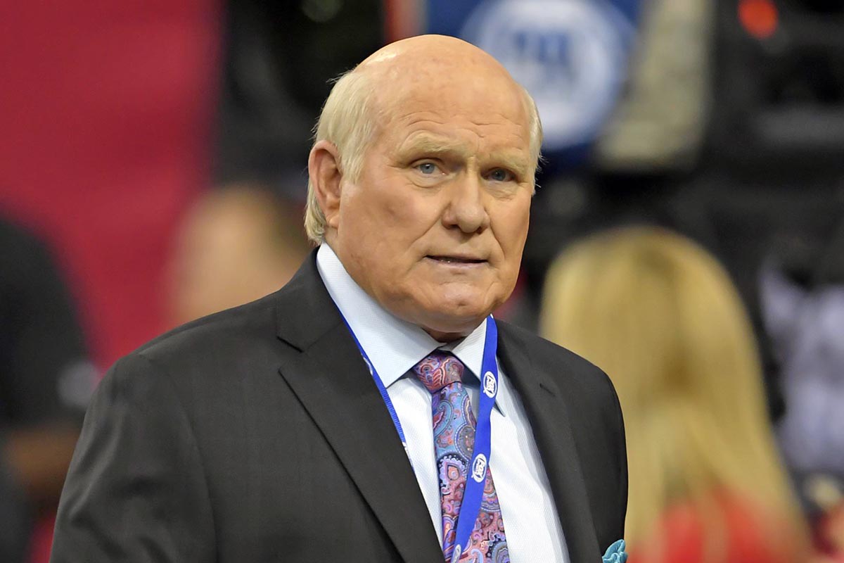Terry Bradshaw Made Troubling Mistake on Sunday - Athlon Sports