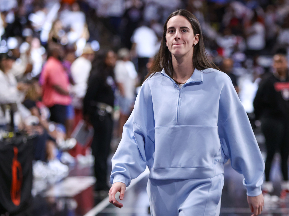 Caitlin Clark Fans Receive Disappointing Update During WNBA Playoffs -  Athlon Sports